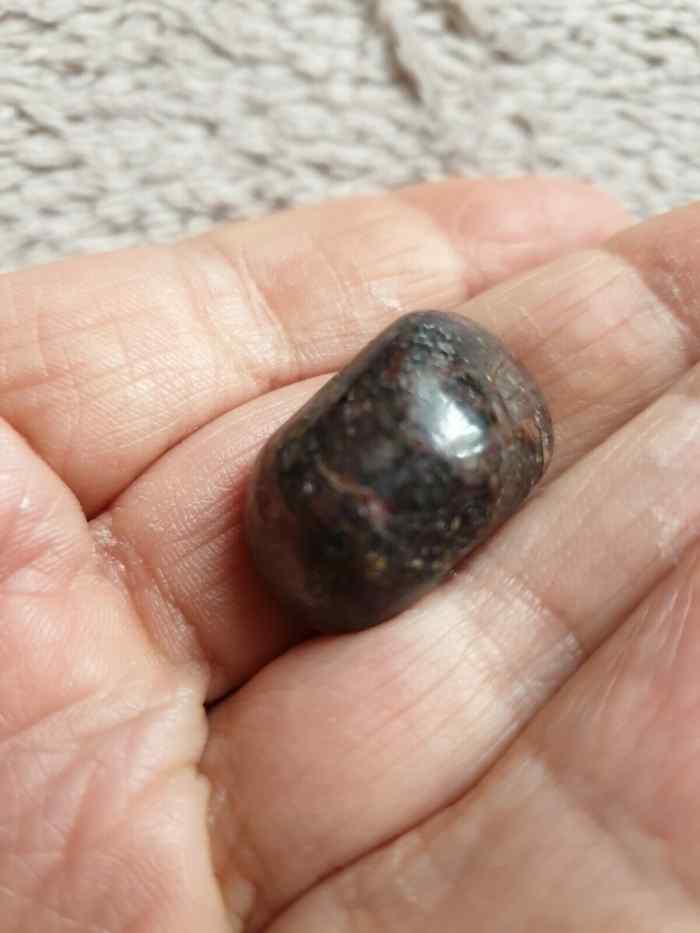 Ruby Polished Tumblestone - Deep Red Precious Stone Crystal 11g (d)